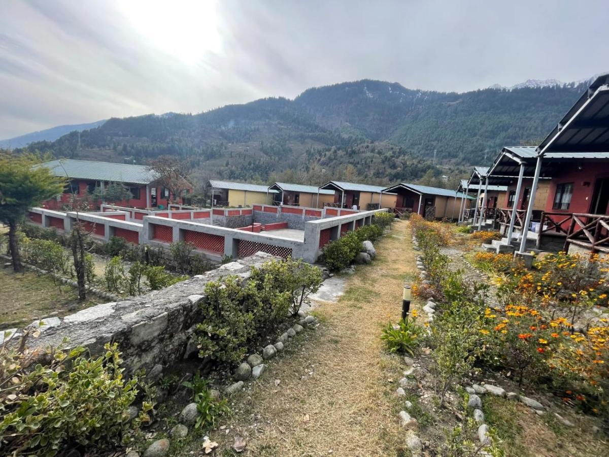 فندق ماياليفي  Flora Hills View المظهر الخارجي الصورة