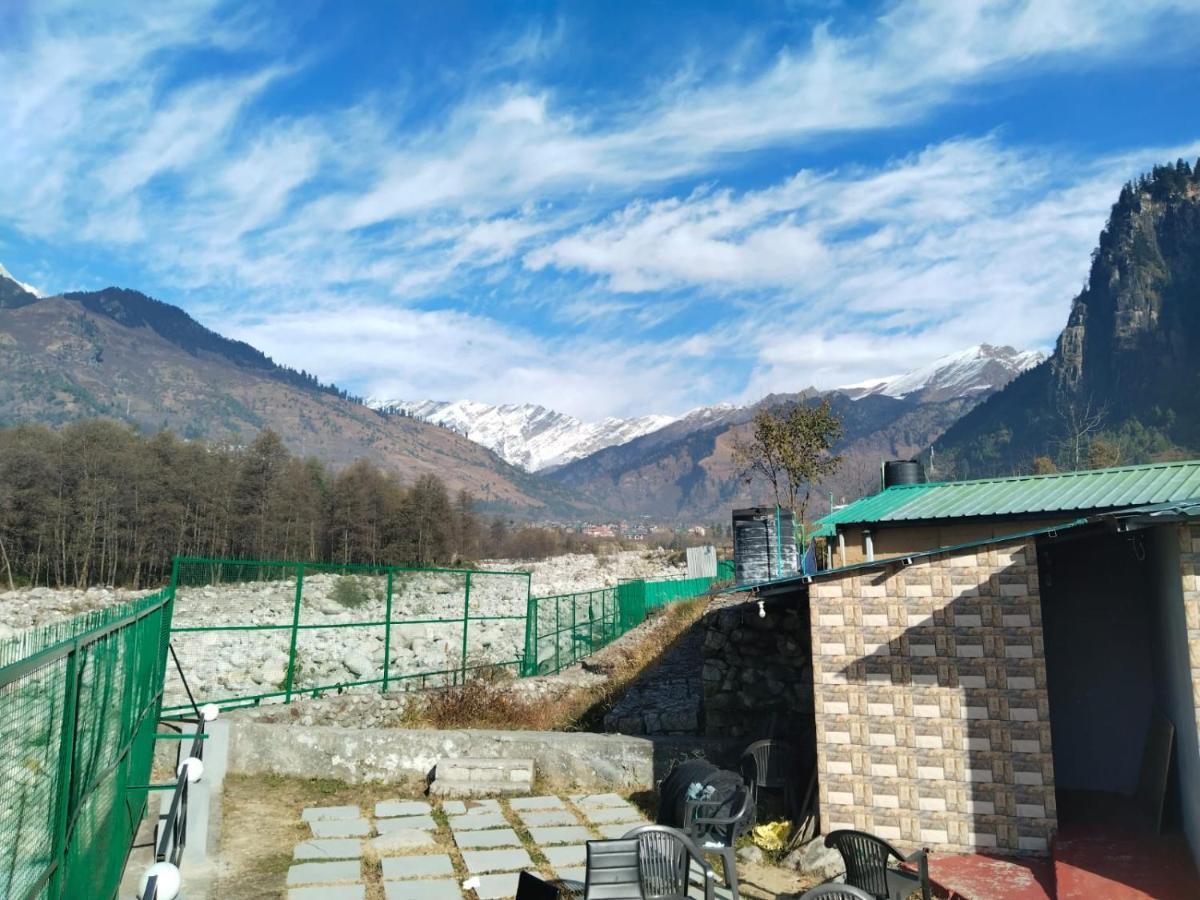 فندق ماياليفي  Flora Hills View المظهر الخارجي الصورة